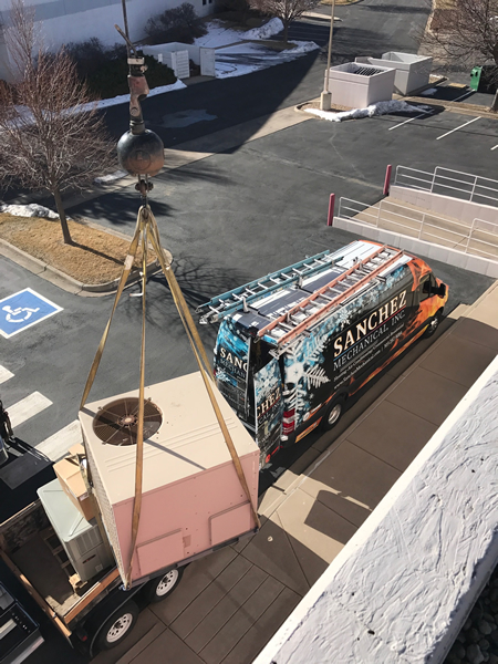 Commercial rooftop air conditioner installation